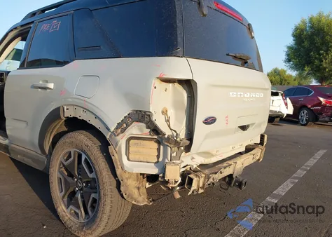 2022 Ford Bronco Sport Outer Banks z USA, uszkodzony, nr VIN 3FMCR9C64NRE14585